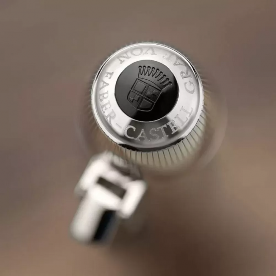 Graf Von Faber-Castell Magnum Walnut Fountain Pen Walnut Stylo Plume Fine (F)